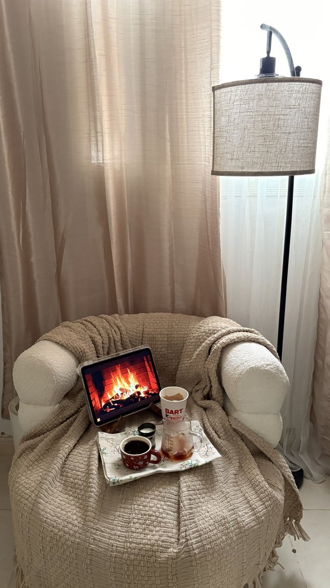 نُ ♕. tweet media