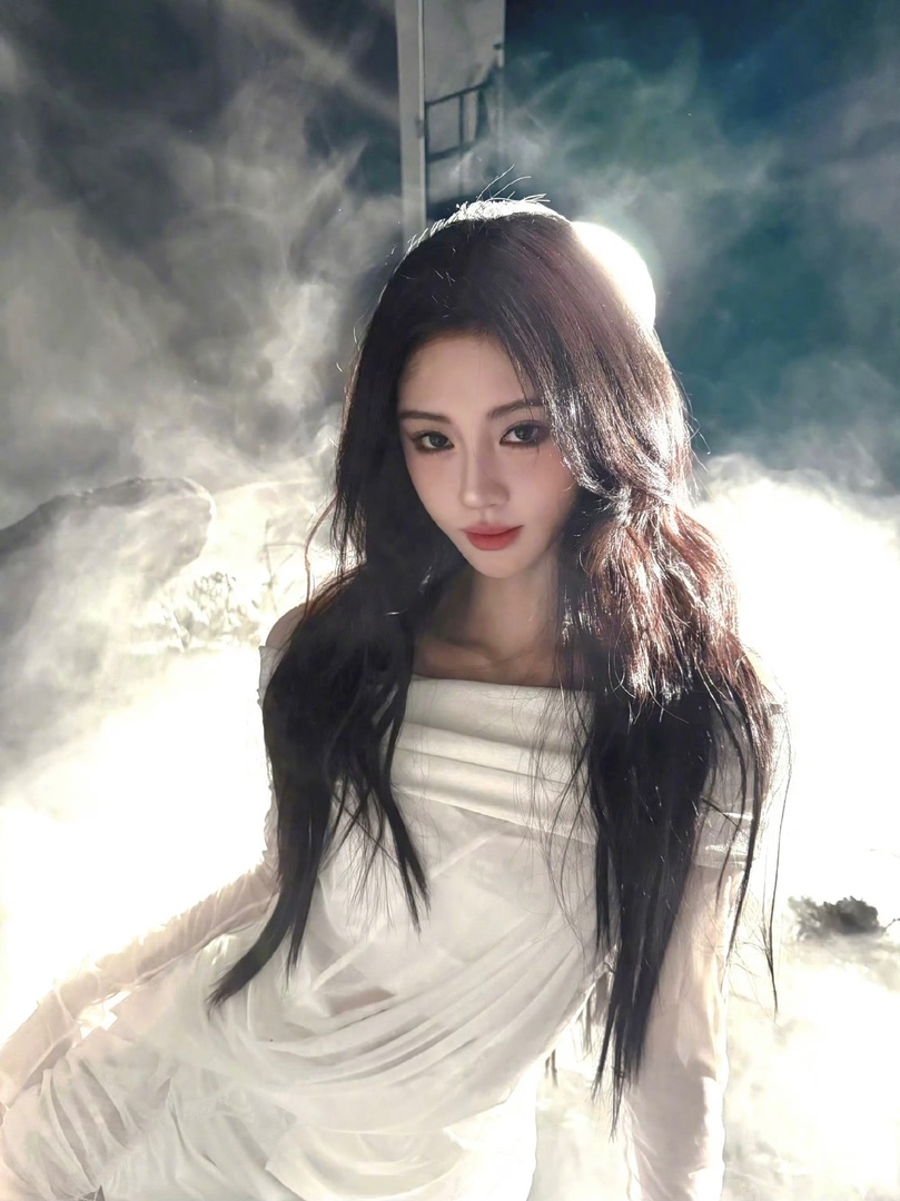 Woodsy Corner. tweet media