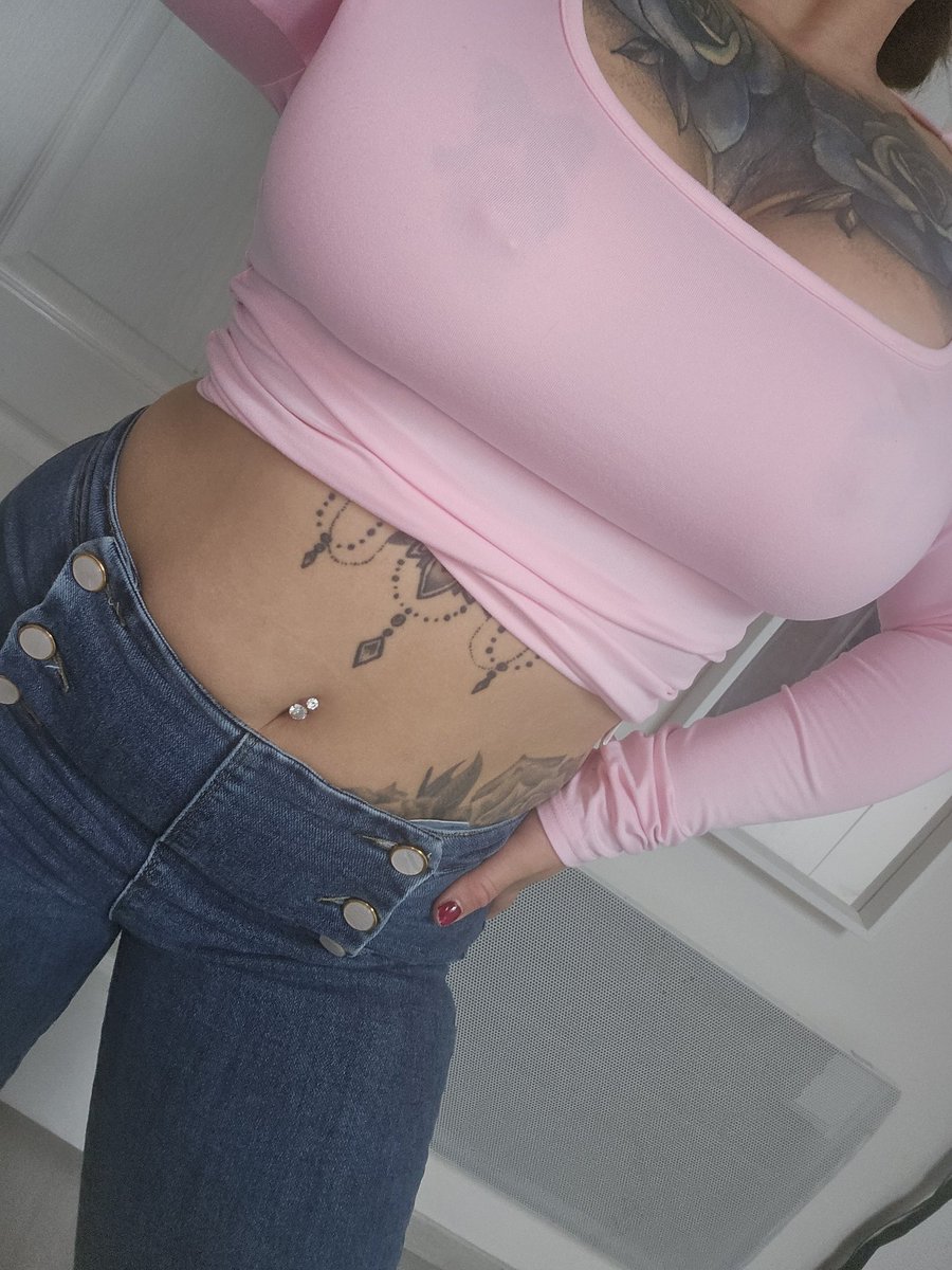 𝓔𝓿𝔂 𝓟𝓸𝓵𝓪𝔀𝓼𝓴𝓲 🍑 OFFICIEL ‼️ tweet media