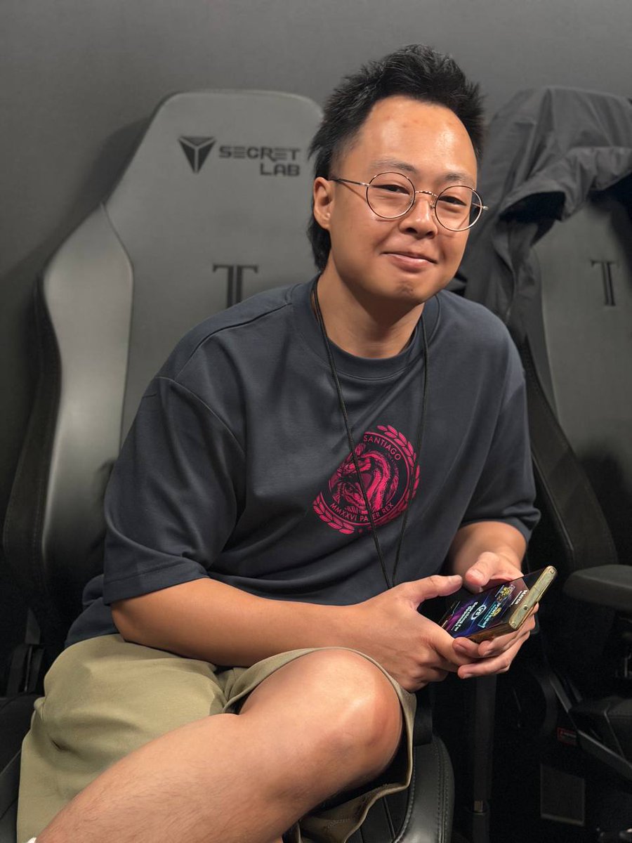 Paper Rex tweet media