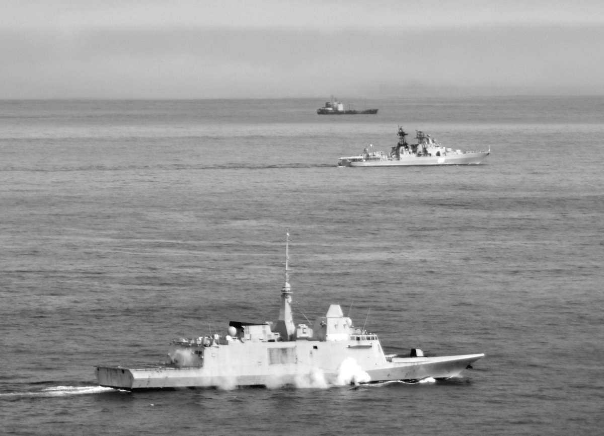 Armée française - Opérations militaires tweet media