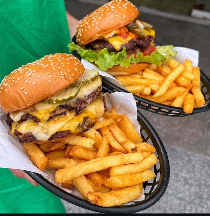 Food Crush tweet media