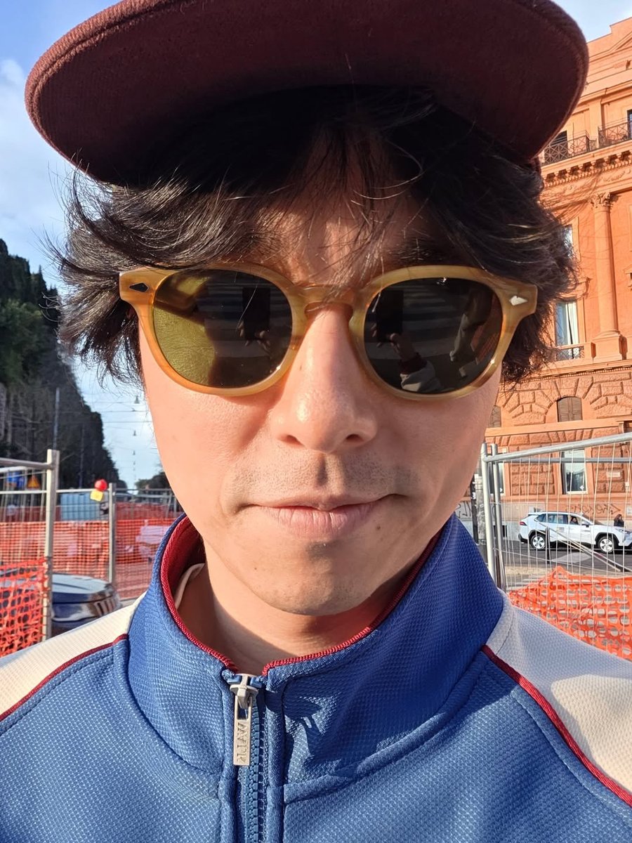 Gongyoo tweet media