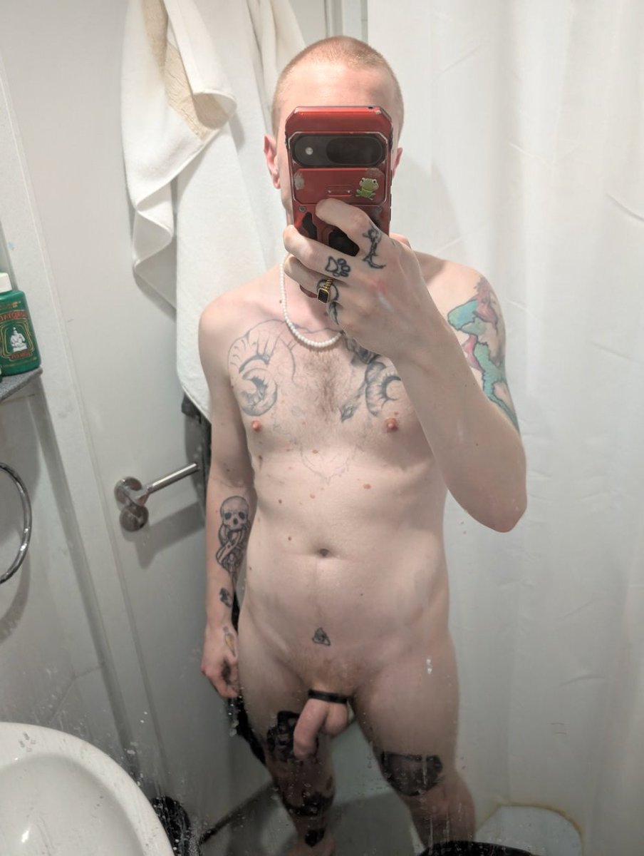 samaelT96's tweet photo. Why is it trying to be good all I think about is fucking https://t.co/ClykyvkG63