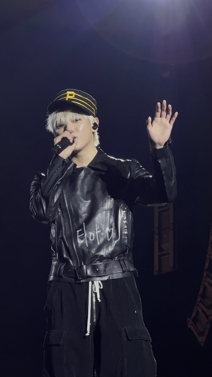 dotaebby's tweet image. Taeyong during soundcheck 🥰🫶🏻

#TYTRACKinKL
#TAEYONGinKL 
#TY_TRACK_REMASTEREDinKL