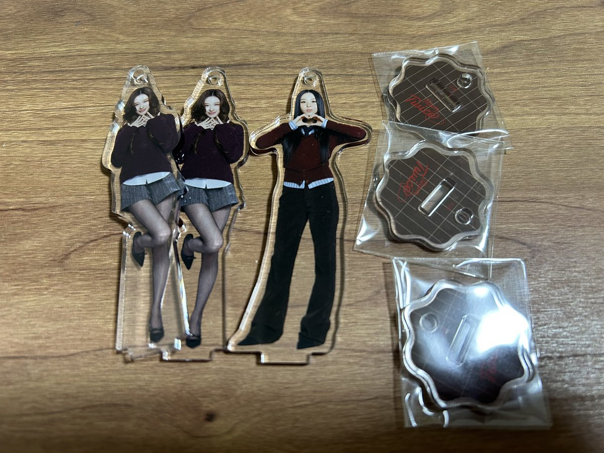 取引垢 tweet media