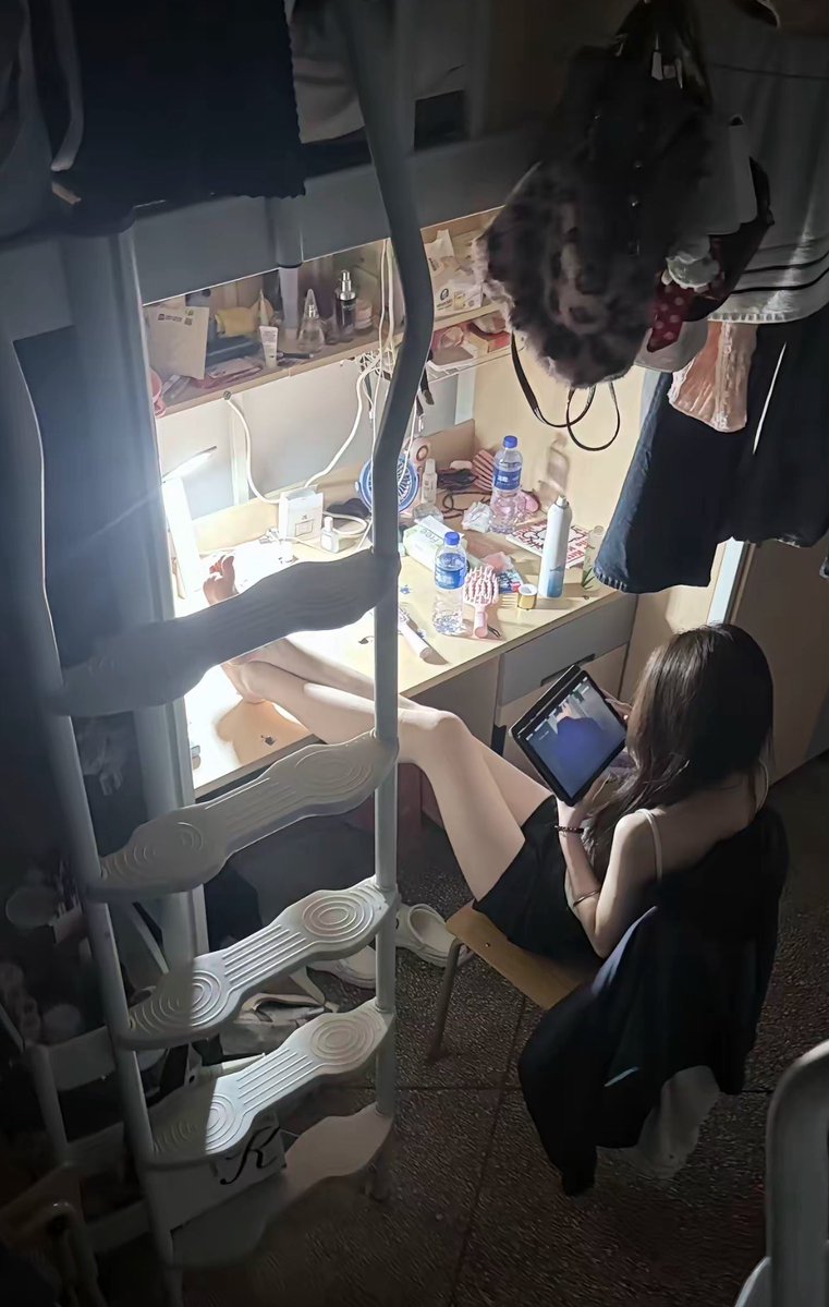 日落。 tweet media