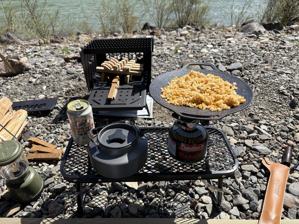 こじっち tweet media