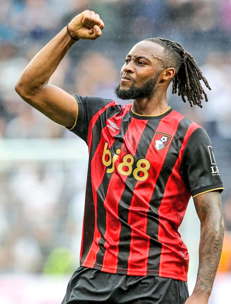 𝐄𝐉 tweet media