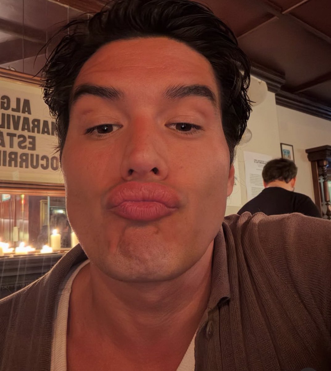 Antonio tweet media