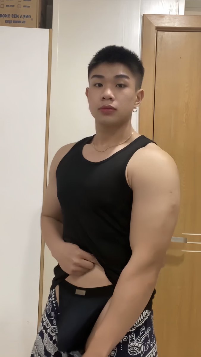 Gymer Miền Tây tweet media