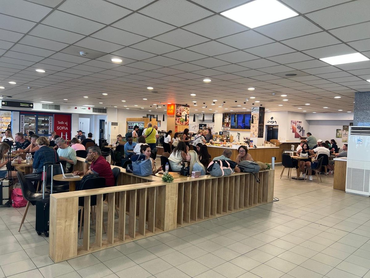 Летище София открива нови търговски обекти на Терминал 1 на 14 април ✈️ 

👉 sofiaairport.bg/bg/blog/novini…