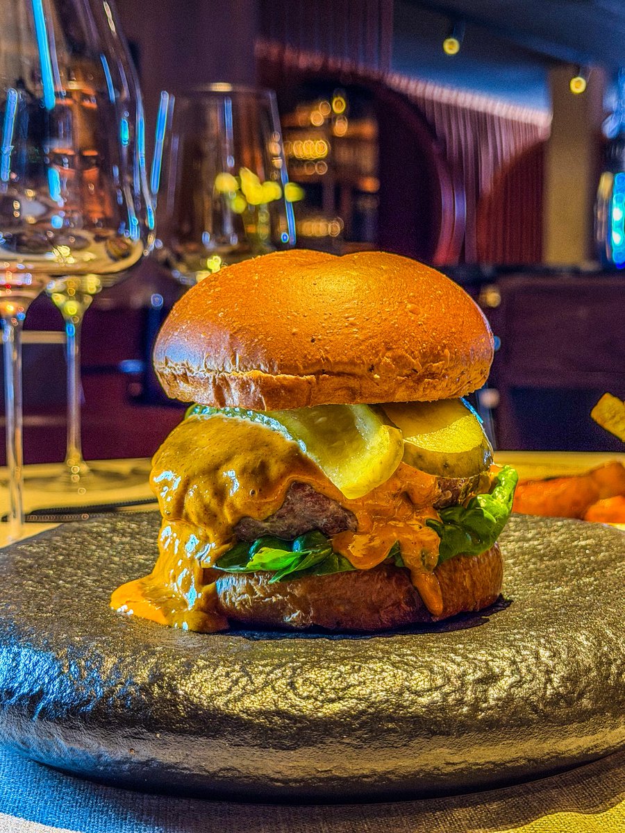 Gastroplanet tweet media