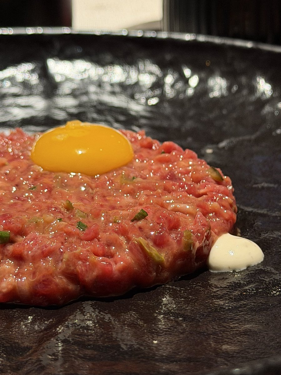 Gastroplanet tweet media