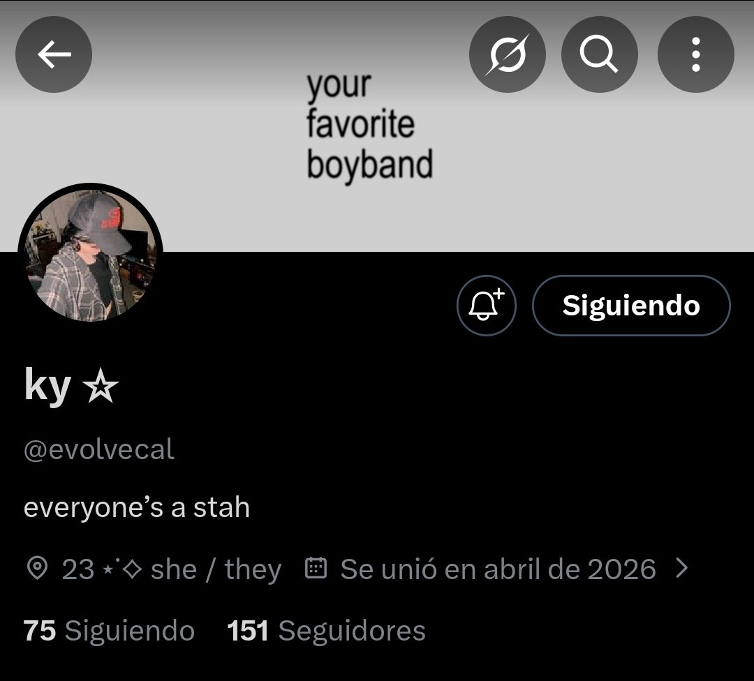 Adri IS SEEING BTS / 5SOS tweet media