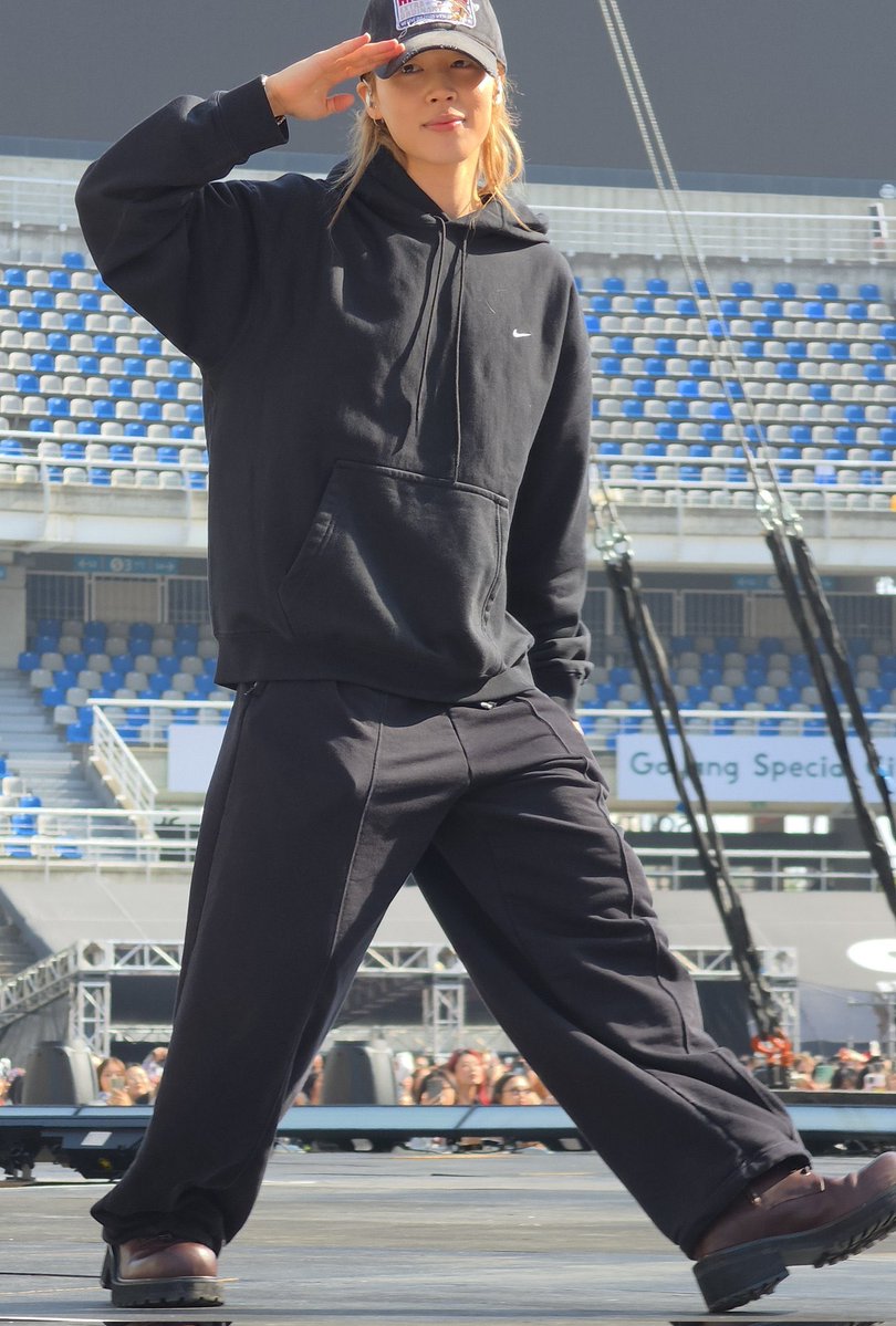 방앗간☺ tweet media