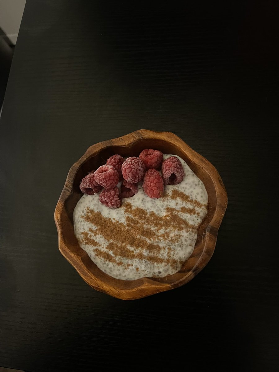 elle⋆.ೃ࿔*:･ tweet media