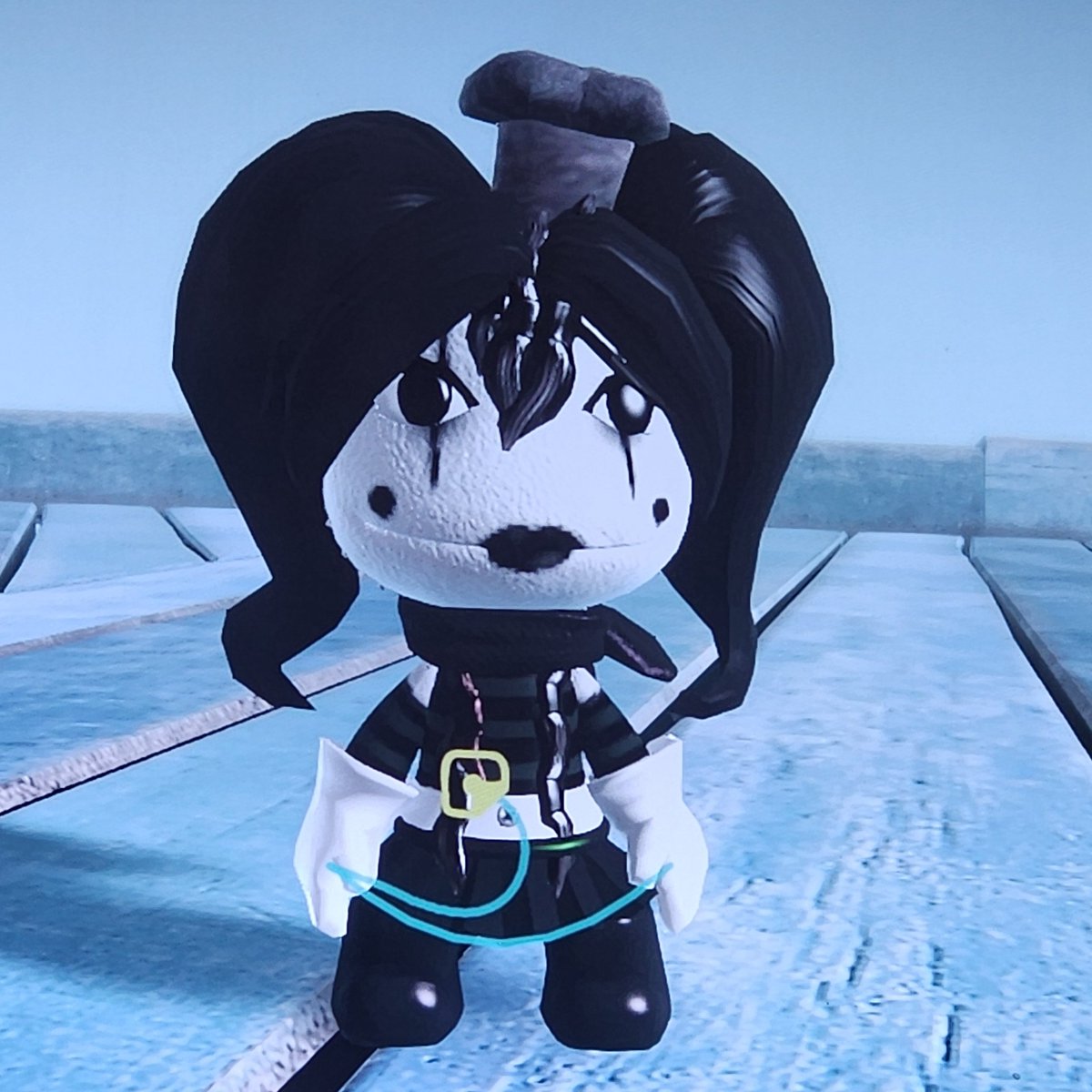 BUZZ1035 comms tweet media