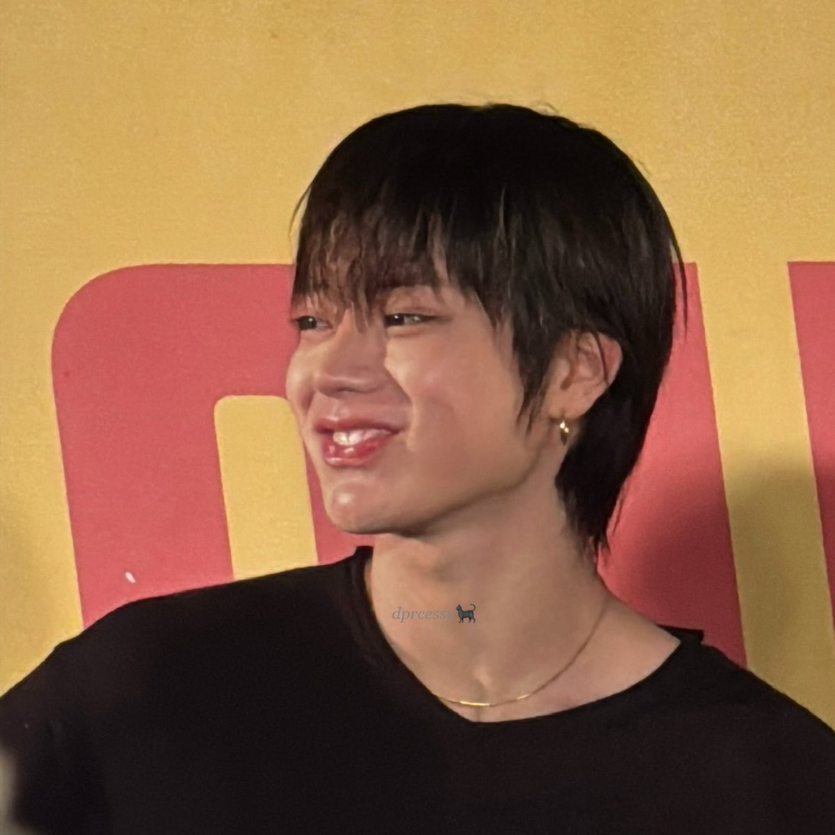 ohyul, you’re absolutely the cutest black cat ever ฅ(ᵔ꒳ ᵔマ.ᐟ