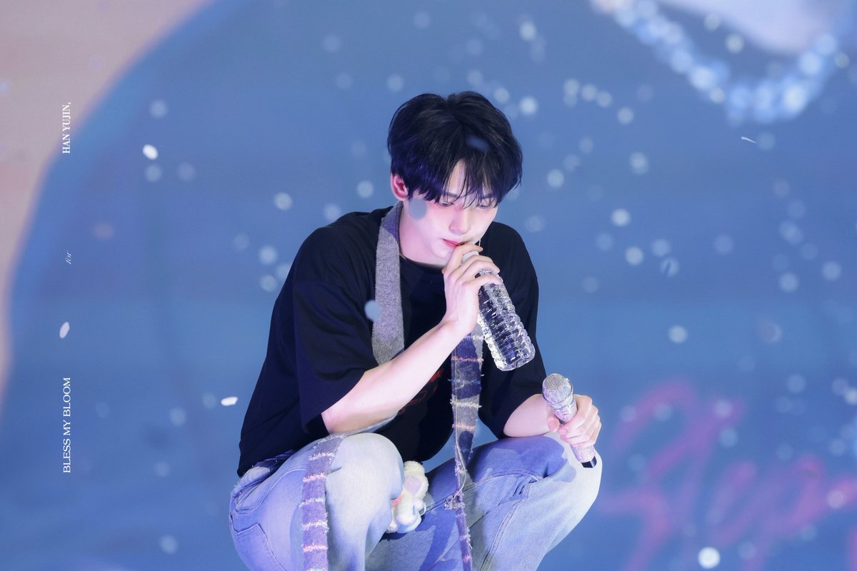 mybloom0320's tweet photo. 250419 #한유진

#HANYUJIN #ハンユジン #韓維辰  
#AND2BLE #앤더블 https://t.co/REtiQEjybd
