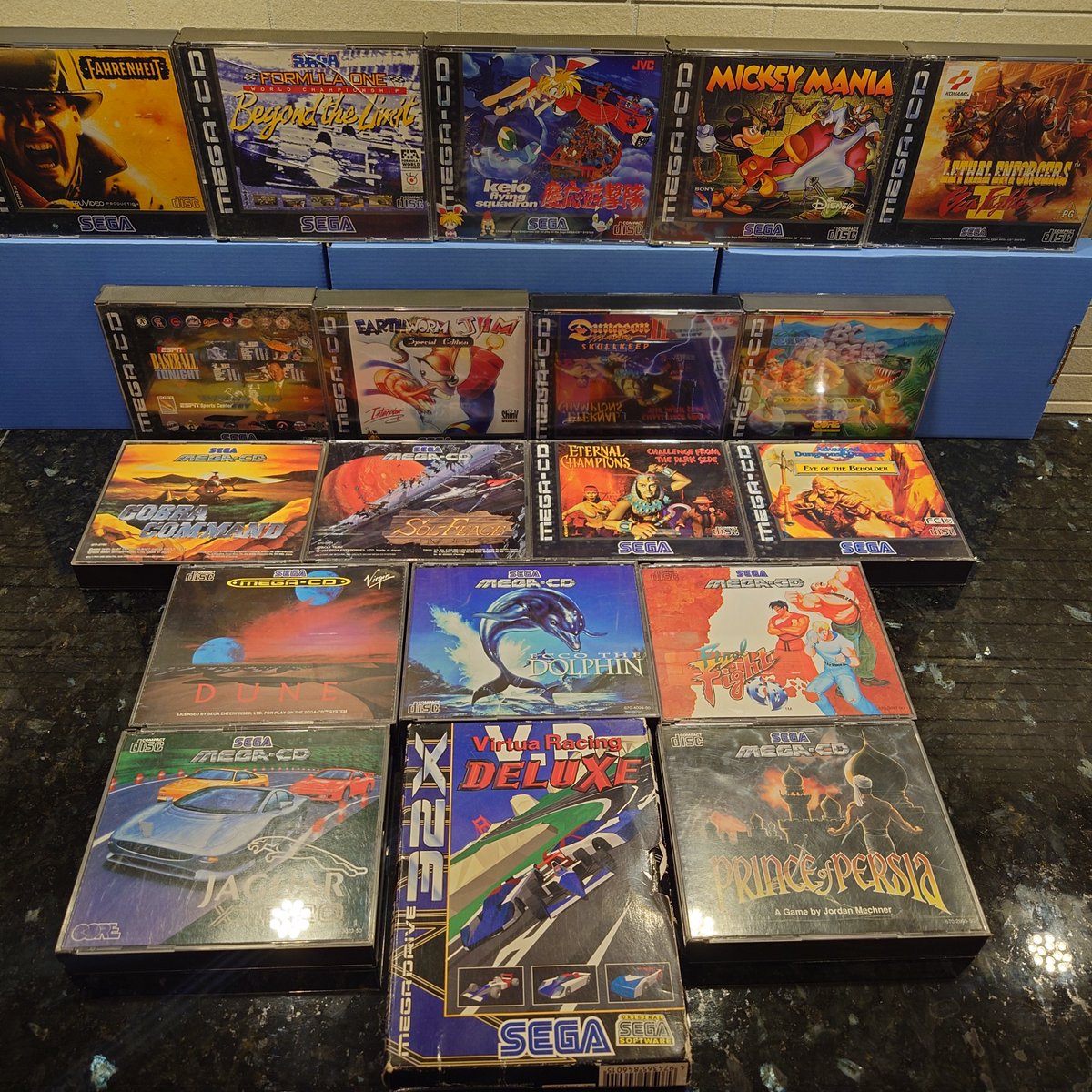 ConceptEnterta6's tweet photo. Den här veckan har vi haft fokus på våra Sega Mega CD och Sega 32X avdelningar, och här ser ni en del av det som är nyinkommet. Riktigt kul att kunna erbjuda det där lilla extra för de av oss som inte kan få nog av Mega Drive :) Önskar er en fin helg!
#Sega #MegaCD #SegaCD #32X https://t.co/nOUkUuSppU