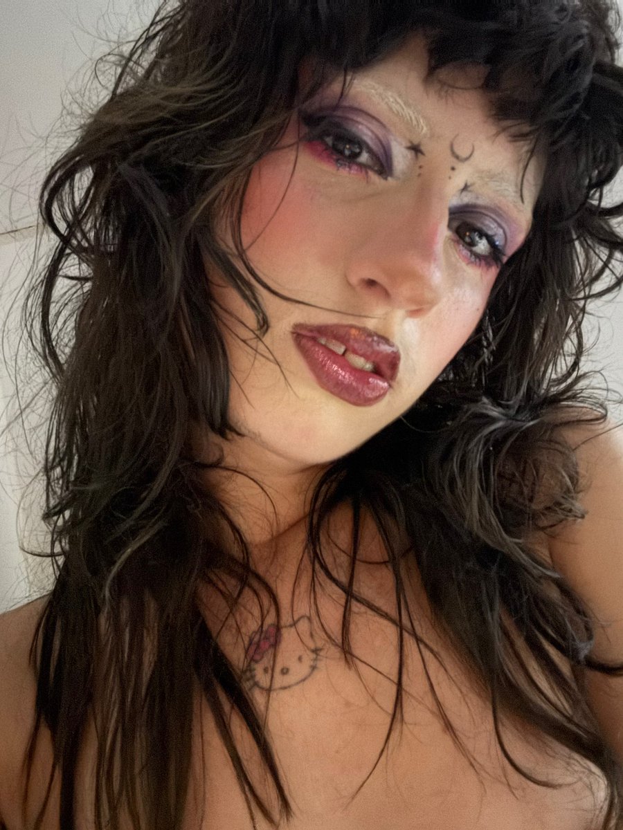 𝑅𝒾𝓁𝑒𝓎 ‧₊˚ . tweet media