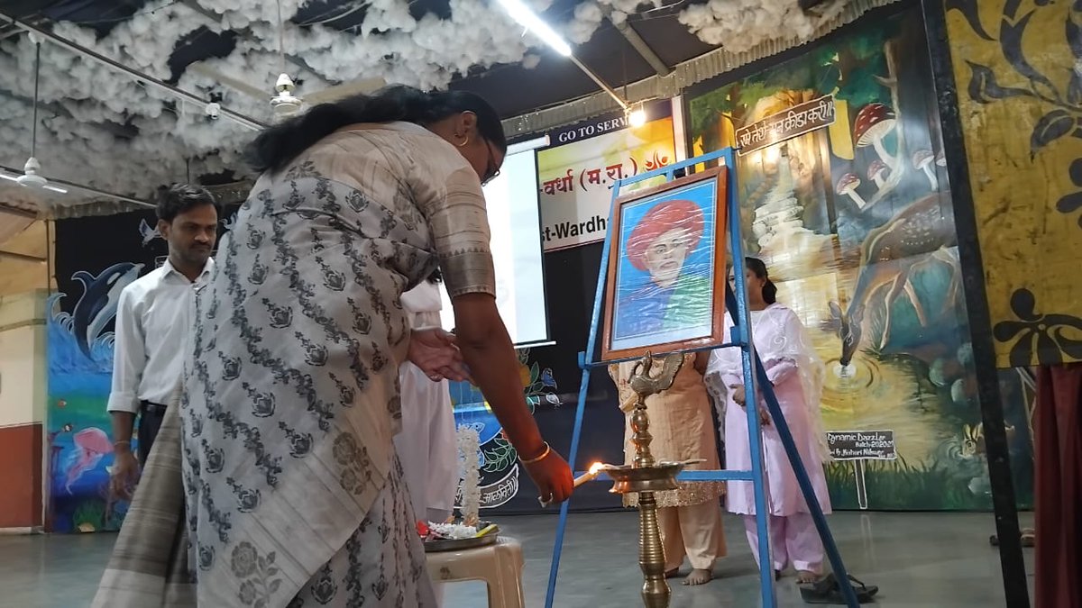 jnvwardha's tweet photo. PM Shri Jawahar Navodaya Vidyalaya Wardha celebrated "Krantijyoti Jyotiba Phule Jayanti" https://t.co/DnMJaoiJSZ