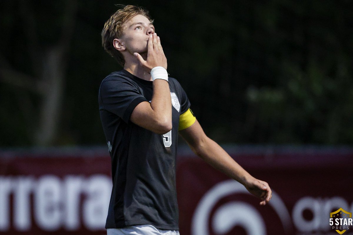 5StarPreps's tweet photo. Bearden Soccer enjoyed a small measure of revenge on Friday night. 

Here’s more on the Dawgs’ win over HVA and what it meant it in the district race. 

THE READ ▶️ https://t.co/t7SJwnkYLT https://t.co/vu9HuyITnj