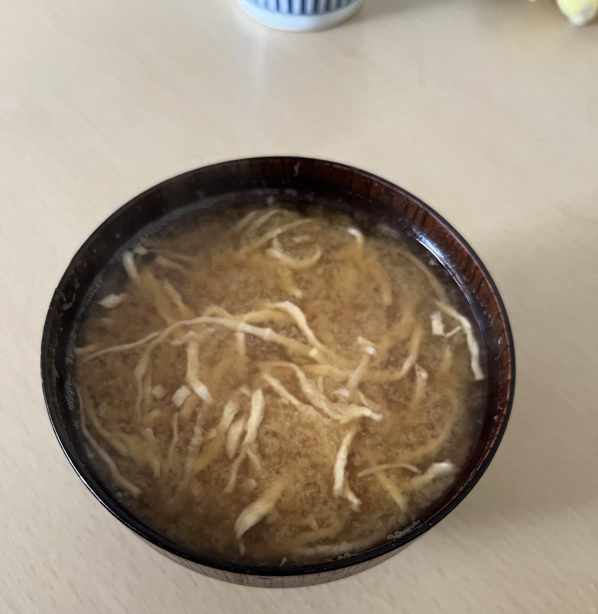 バストのボリュームを増やしていく育乳は、食事がとっても大事なのですが、忙しい朝なかなかゆっくり食べれないですよね💦

最近はお味噌汁にたっぷりわかめを入れたり、切り干し大根を入れるのにハマってます！

切り干し大根、食べ応えあるので軽めの朝ごはんにもおすすめです☺️