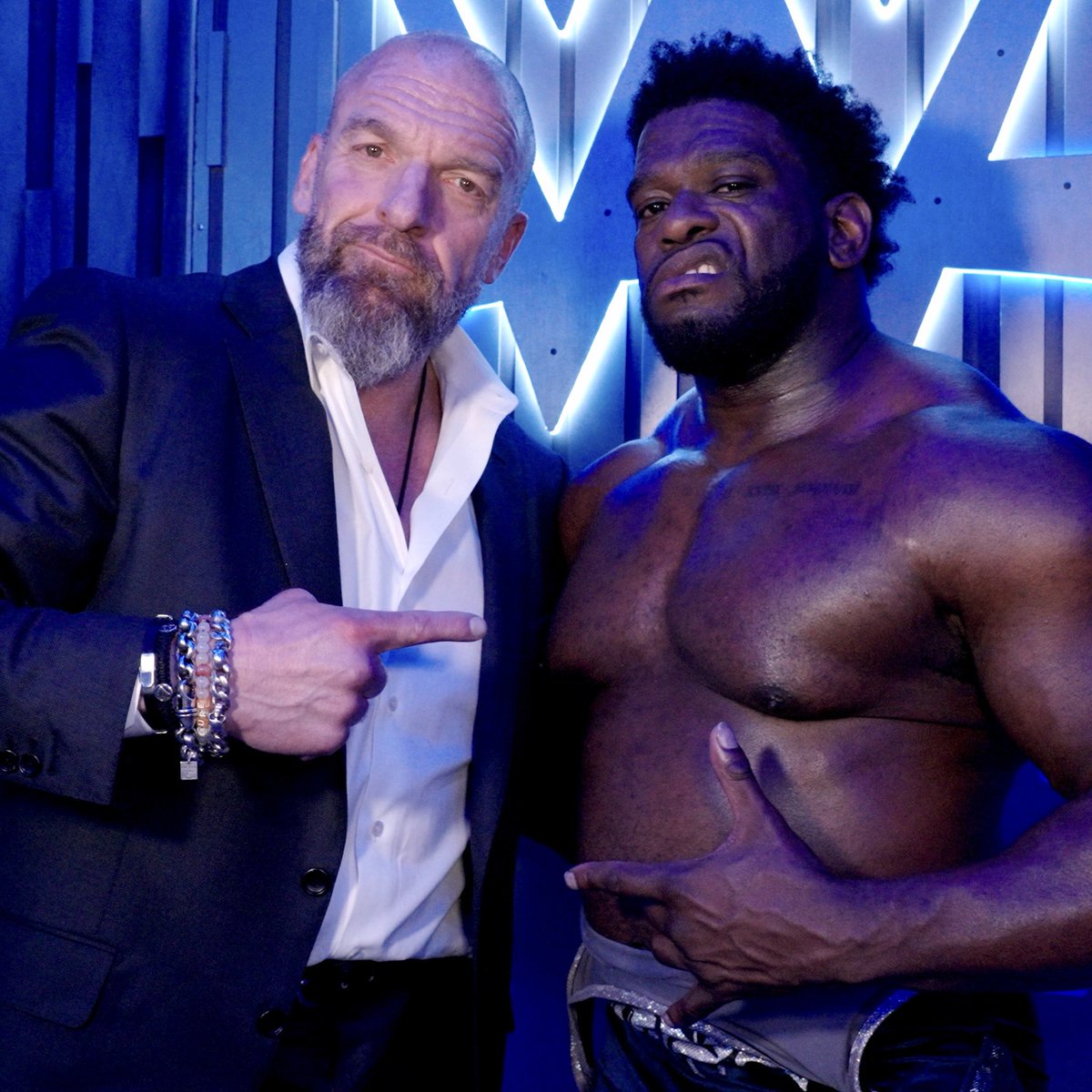 Triple H tweet media