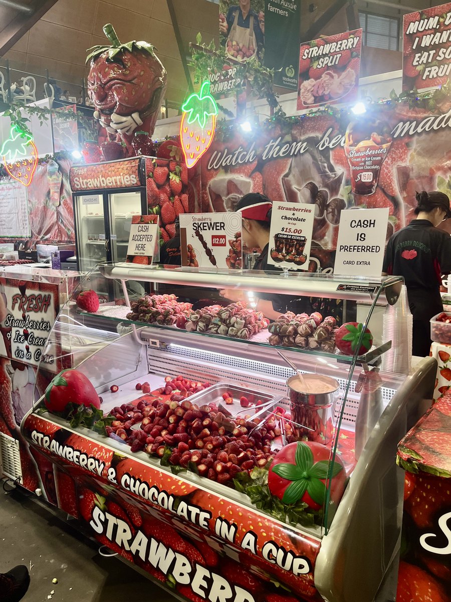 Cafe Reporter tweet media