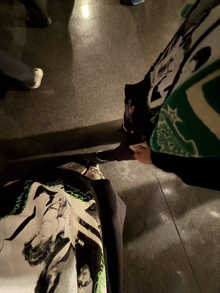 s245pb's tweet photo. FCツアー初日行けて良かった〜
FC会員しかいないからレアな曲たちばかりで、
本当に最高すぎたし楽しかった、、、😭

#Alexandros
#AAATOUR https://t.co/fHAyjA2ylg