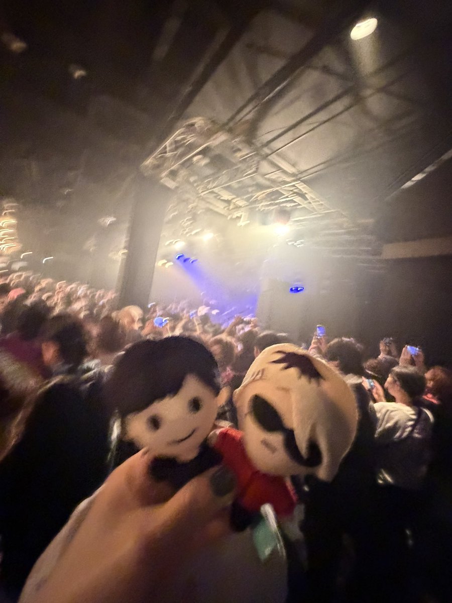s245pb's tweet photo. FCツアー初日行けて良かった〜
FC会員しかいないからレアな曲たちばかりで、
本当に最高すぎたし楽しかった、、、😭

#Alexandros
#AAATOUR https://t.co/fHAyjA2ylg