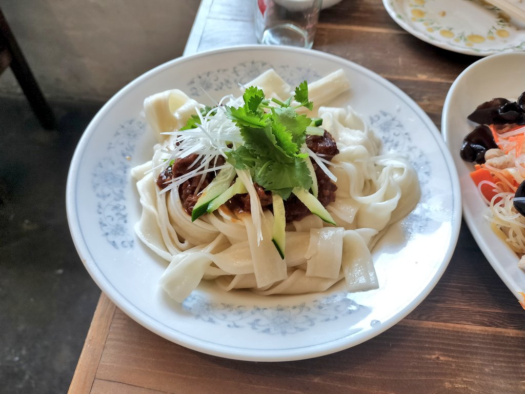 てじお tweet media