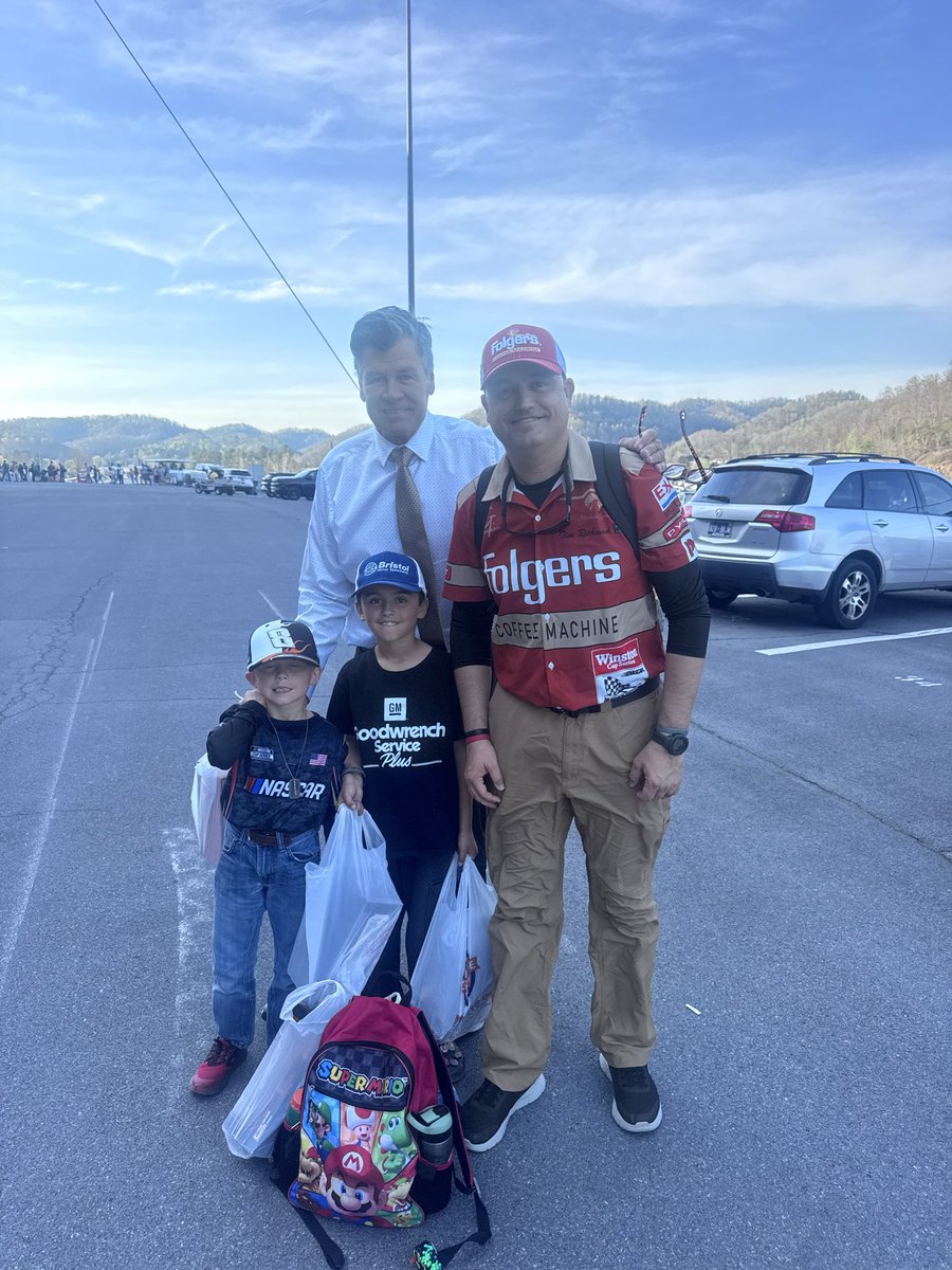 Michael Waltrip tweet media