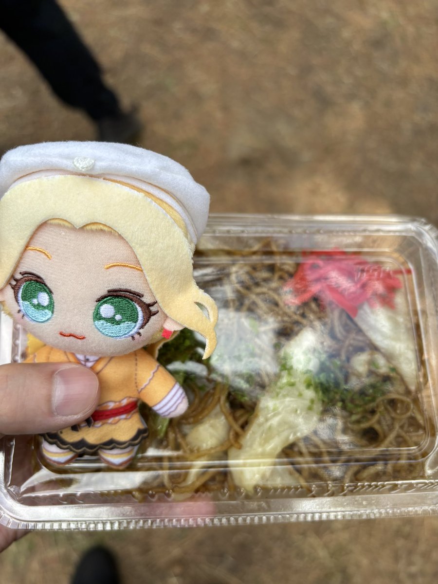 ふゅーねる tweet media