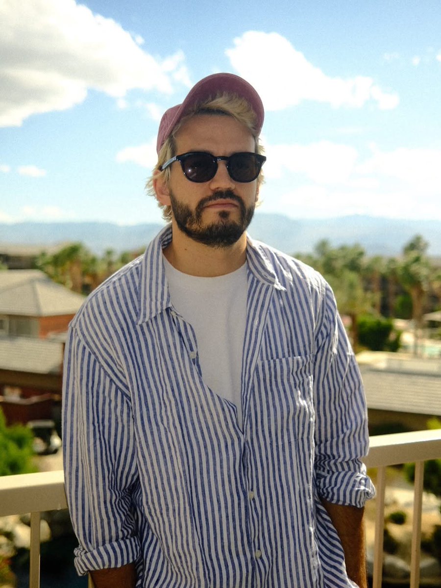 📷|| Qué guapo el ingeniero.