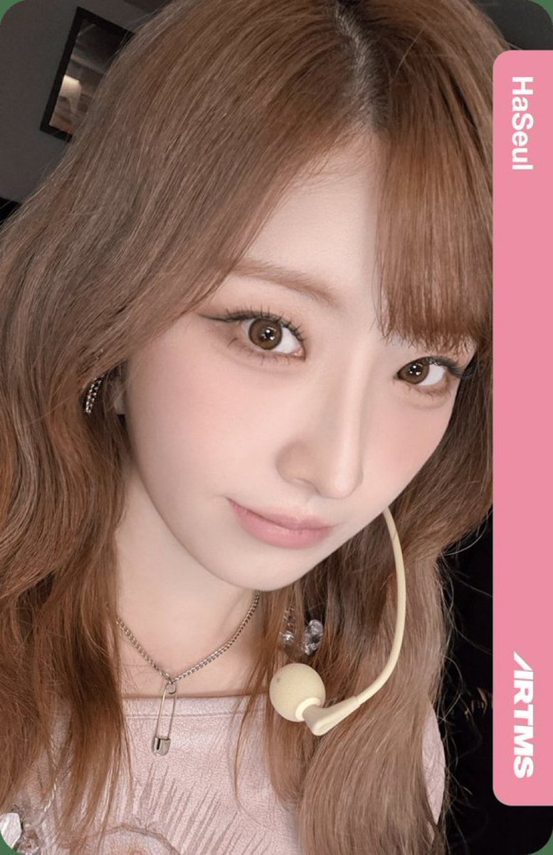 Lili 💚 tweet media