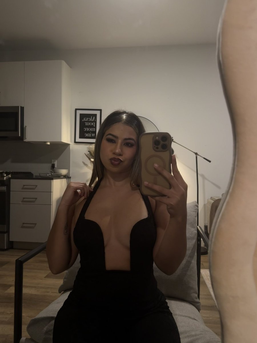 Shantel 💭 tweet media