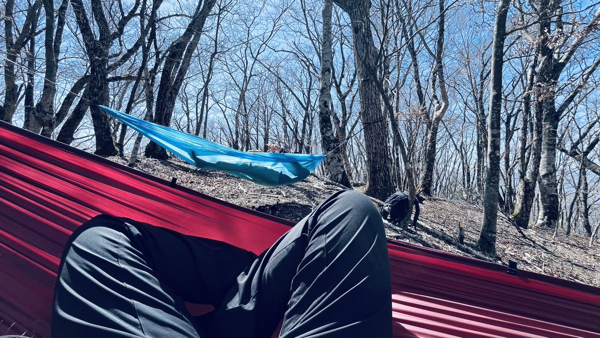 さんし tweet media