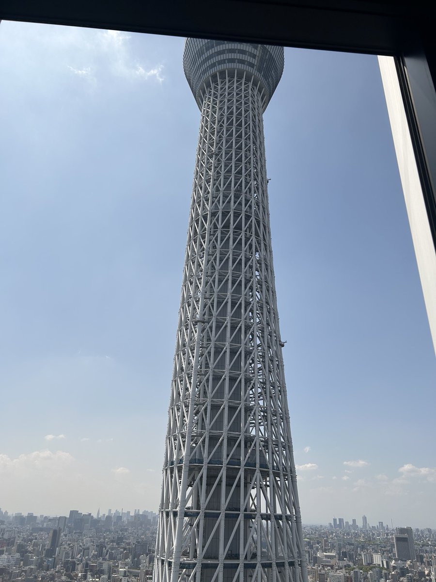 よたろー tweet media