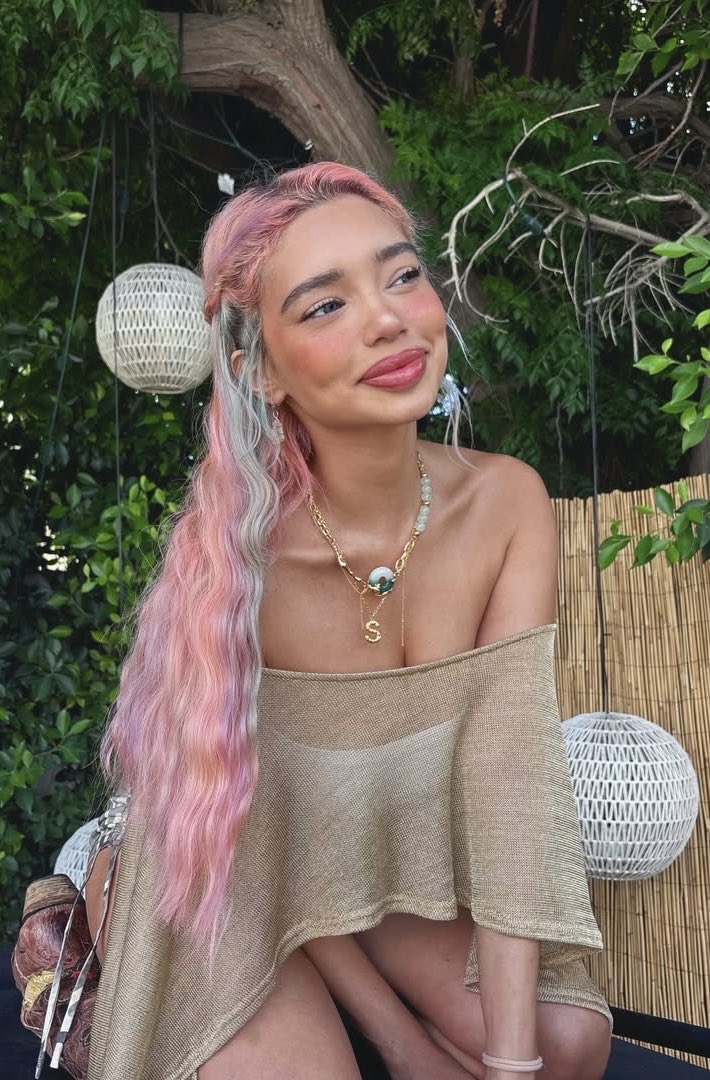 HolyHaux's tweet photo. All of my simps need to give in and let this pristine Princess decapitate your tiny subhuman brain. You need to be rinsed and ruined as I laugh in your face watching you suffer.

Your pretty pink Princess will end you.

https://t.co/oT3JmEGwLN

You need to click my link and sink! https://t.co/Ydr2h82Afh