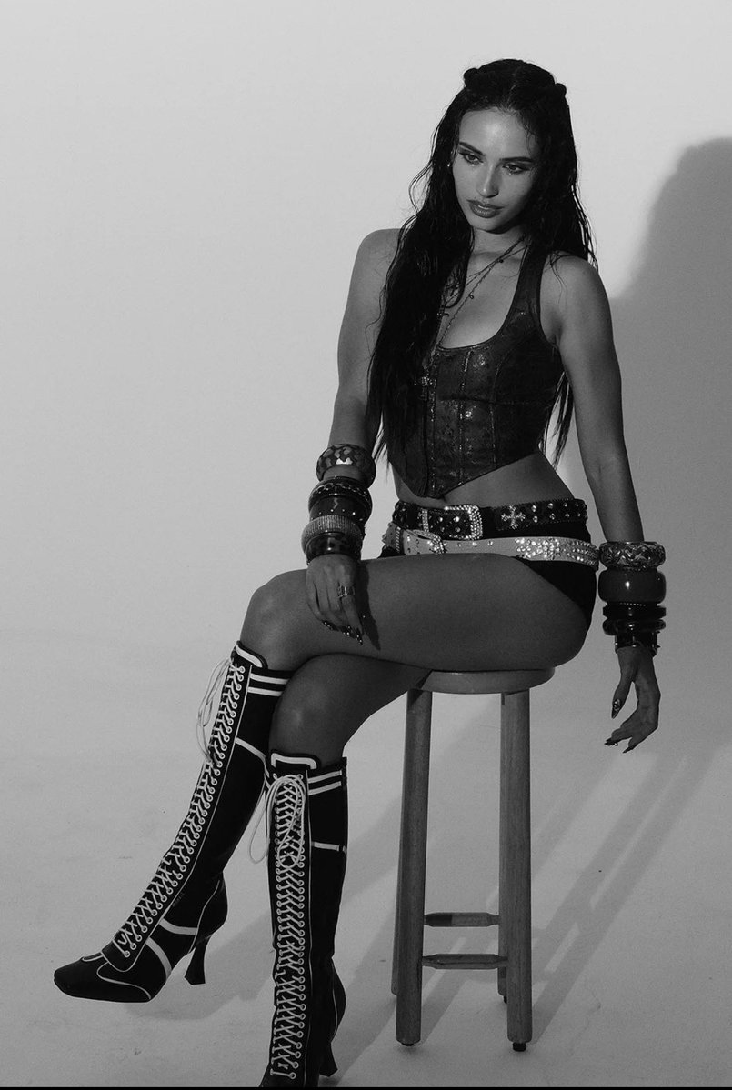 qt jaz ❤️‍🔥 is in wonderland tweet media