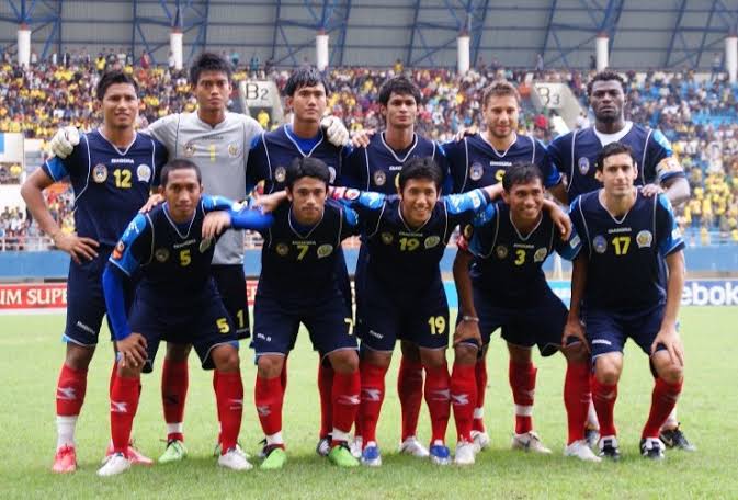 𝔲𝔫𝔡𝔢𝔯𝔯𝔞𝔱𝔢𝔡 tweet media