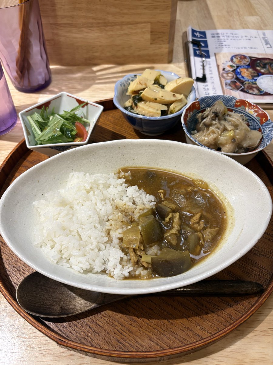 JepnYV9cAAg0lal's tweet photo. 腹ごしらえ
とっても美味しかったです!
#bandmaid
#おばんざいや_うさぎ
#asobuild https://t.co/t88odLIieD