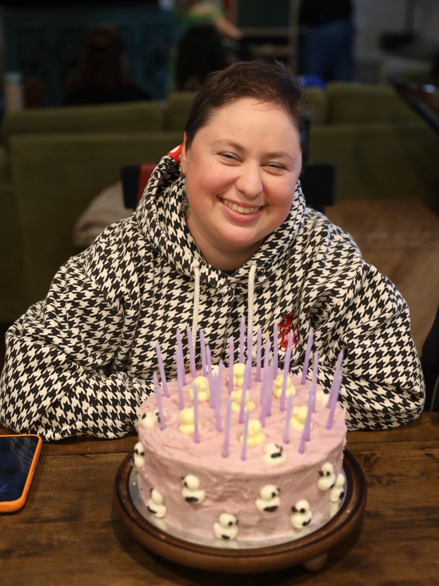 This is what 30 looks like?!👻🎂🦆 <a href="/DakotaLaden/">Dakota Laden</a> <a href="/ChelseaLaden/">Chelsea Laden</a> <a href="/Alex_Schroeder4/">Alex Schroeder</a> <a href="/Tanner_Wiseman/">Tanner Wiseman</a> <a href="/ConnorStallings/">connor</a>