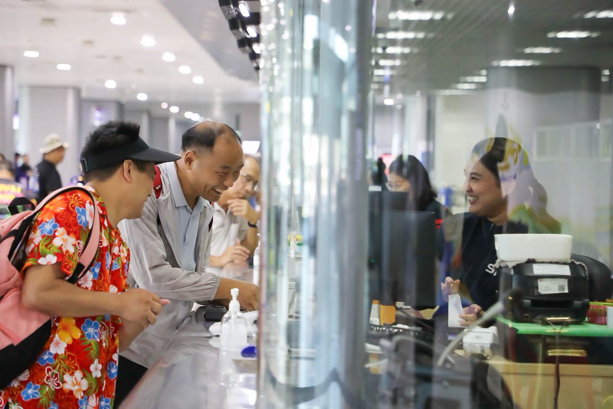 ThaiTrainGuide's tweet image. 🚆 SRT Songkran 2026 Statistics

Passenger traffic continues to build across the network as the Songkran holiday begins.

📊 Daily Statistics: 10 April 2026

• Total passengers: 91,101
• Inbound: 42,177
• Outbound: 48,924

🚉 Top Routes by Demand

• Southern Line: 32,293
•