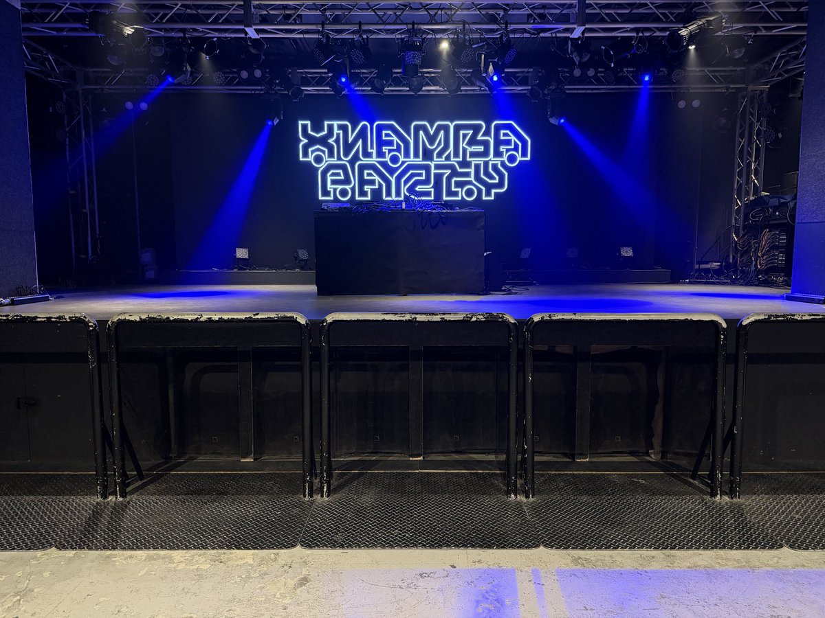 xnamba_info's tweet photo. ✴︎開場しました！✴︎

まずはVIPチケットをお持ちの方の優先入場となります。

今日は天気にも恵まれて素敵なパーティー日和になりそうです！

「XNAMBA PARTY」
📅2026.4.11(土) 
13:00 OPEN / 14:00 START / 20:00 CLOSE
📍大阪・Yogibo META VALLEY

#XNPT https://t.co/zxOyH1E4iK
