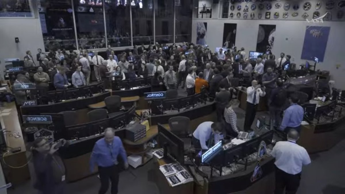 benjohn65's tweet image. Did anyone else notice that most people celebrating in #NASA #Artemis #MissionControl room seem like black &amp;amp; white format with no facial or clothing colours? 

Maybe honouring Apollo mission's legacy style footage?

Or is it bad video settings or poor quality footage? 🤔