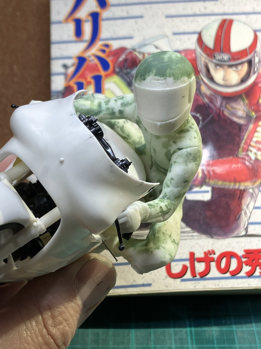 ヘルニアライダー tweet media